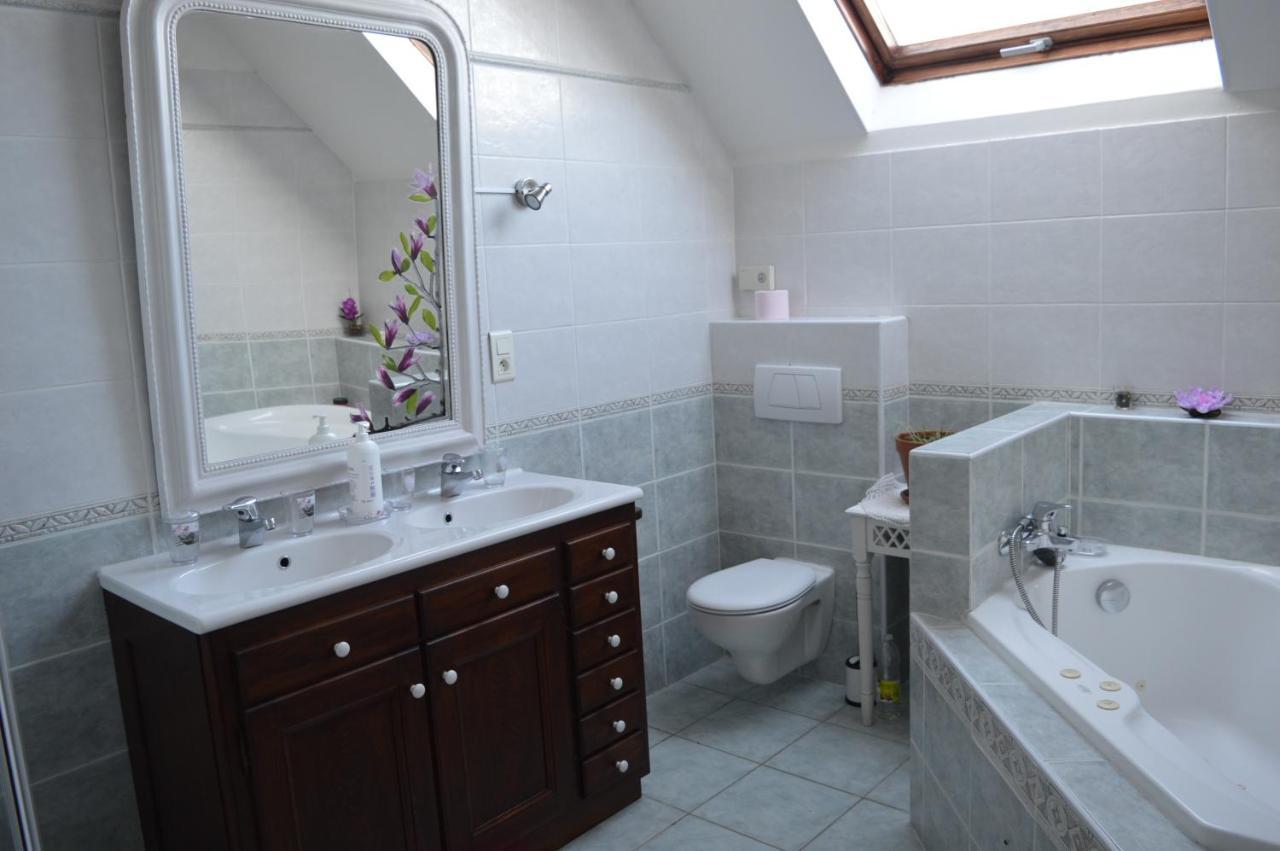 Chambres D'Hotes Des Bauges Route 26 57 La Motte-en-Beauges Eksteriør billede